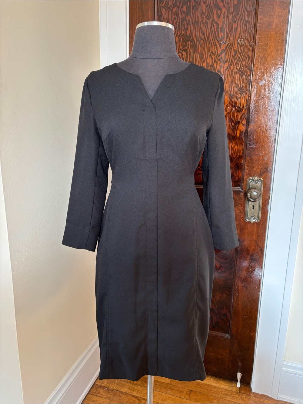Banana Republic Tie Back 3/4 Sleeve Black Dress Sheath Shift Career Tailored